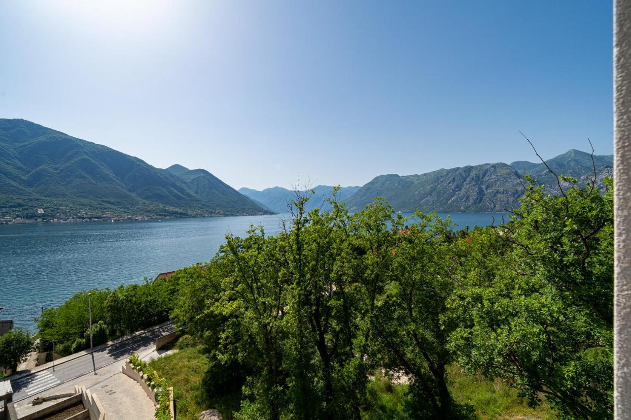 Luxury Dream View Apartment Котор Екстер'єр фото
